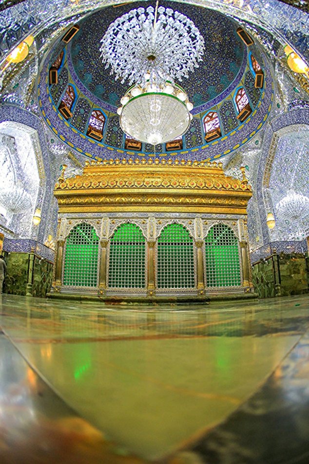 النجف أشرف - منظر جميل لضریح الإمام علي عليه السلام