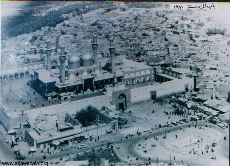 نمایی از حرم و گنبد و گلدسته امامین جوادین (ع)